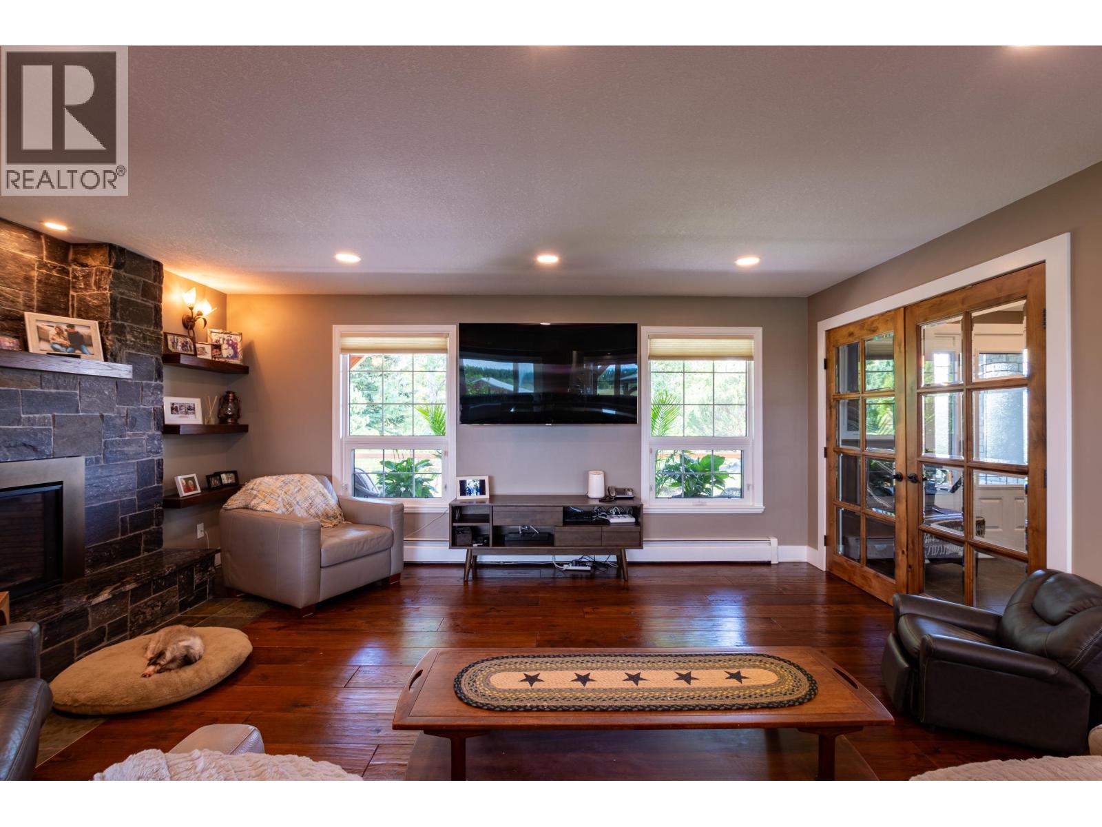 Photo 10 of 42 — 11925 W BEAVERLY ROAD · Prince George, BC