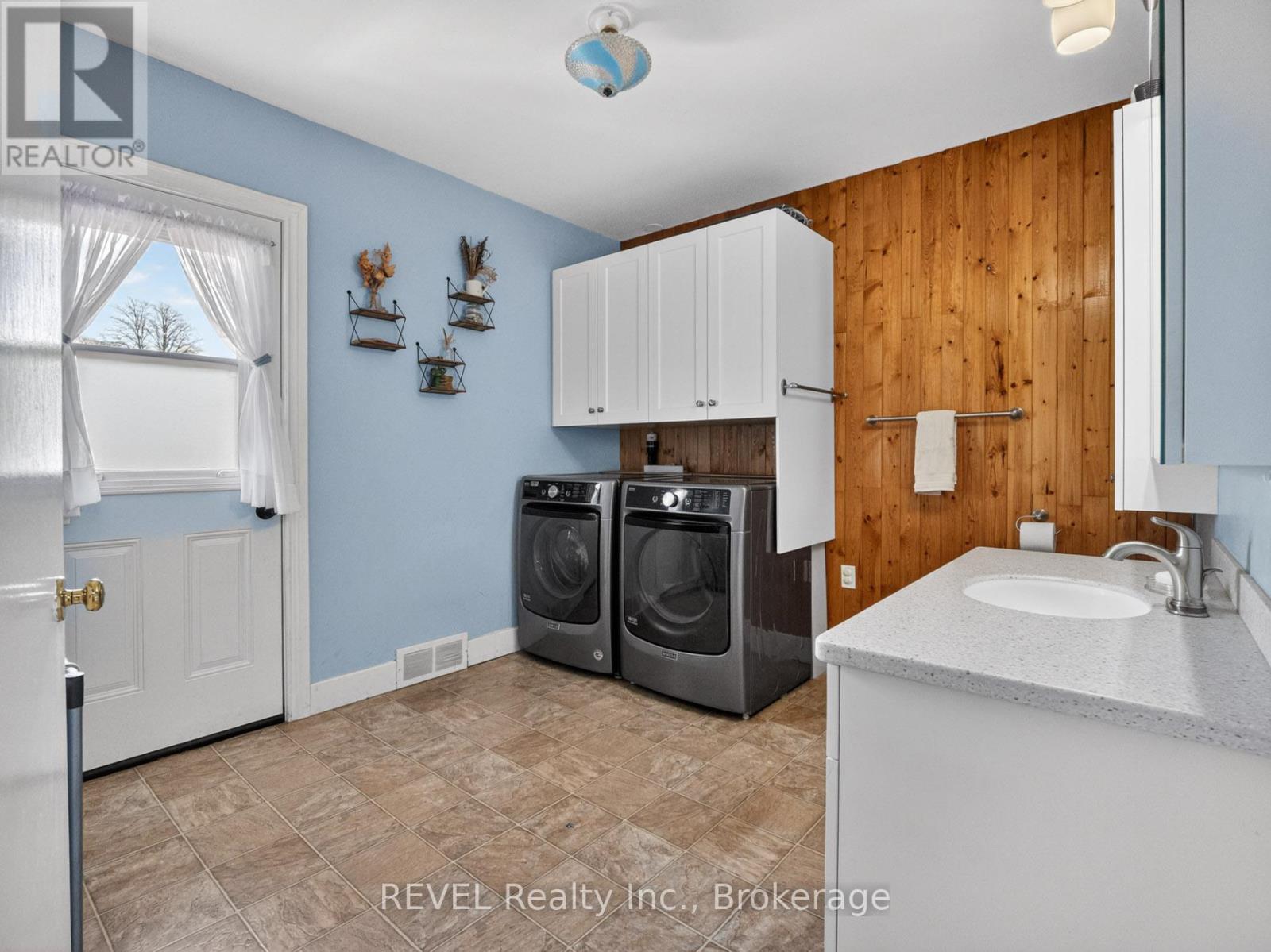 426 GENEVA STREET - 18