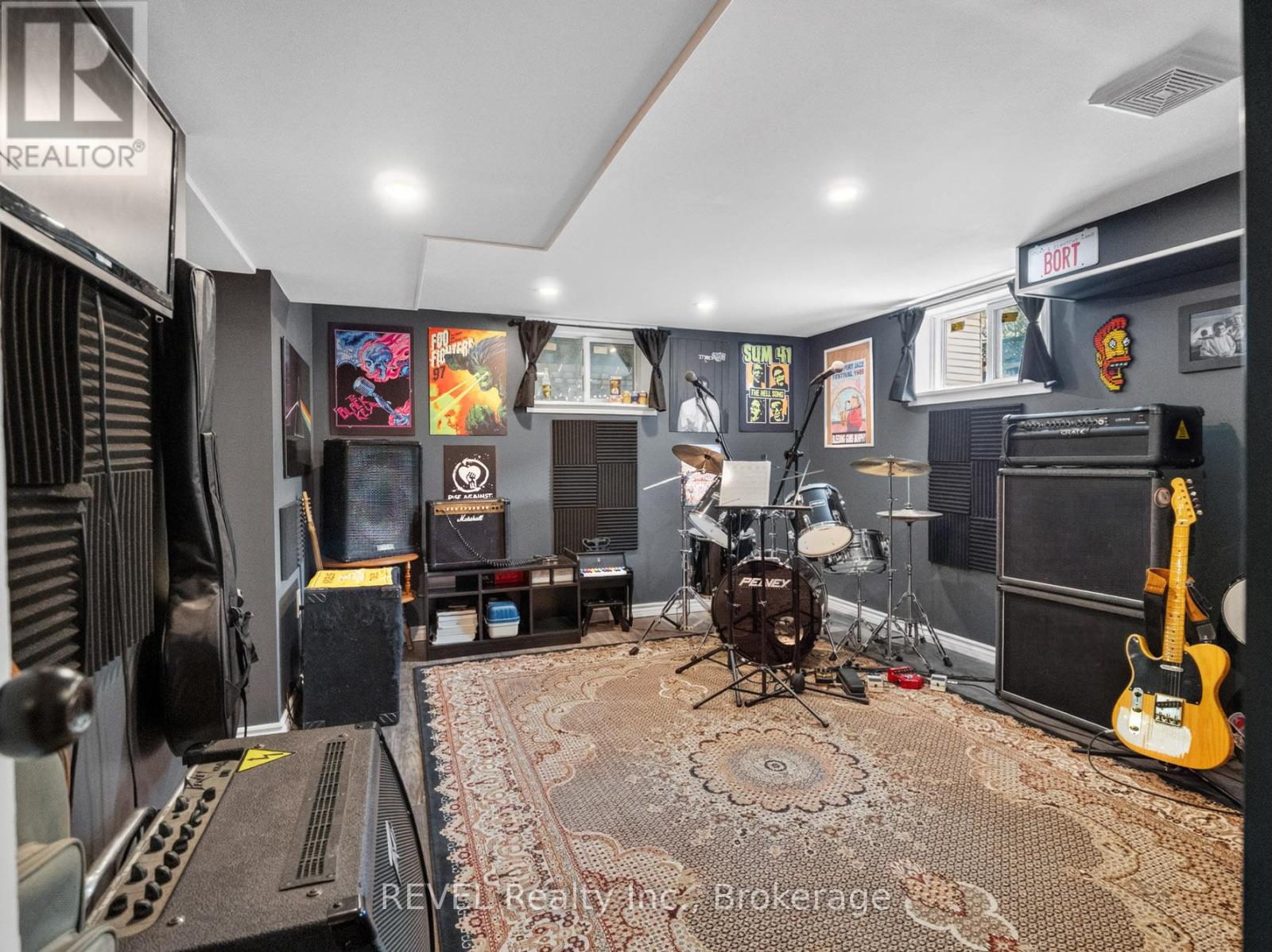 426 GENEVA STREET - 21