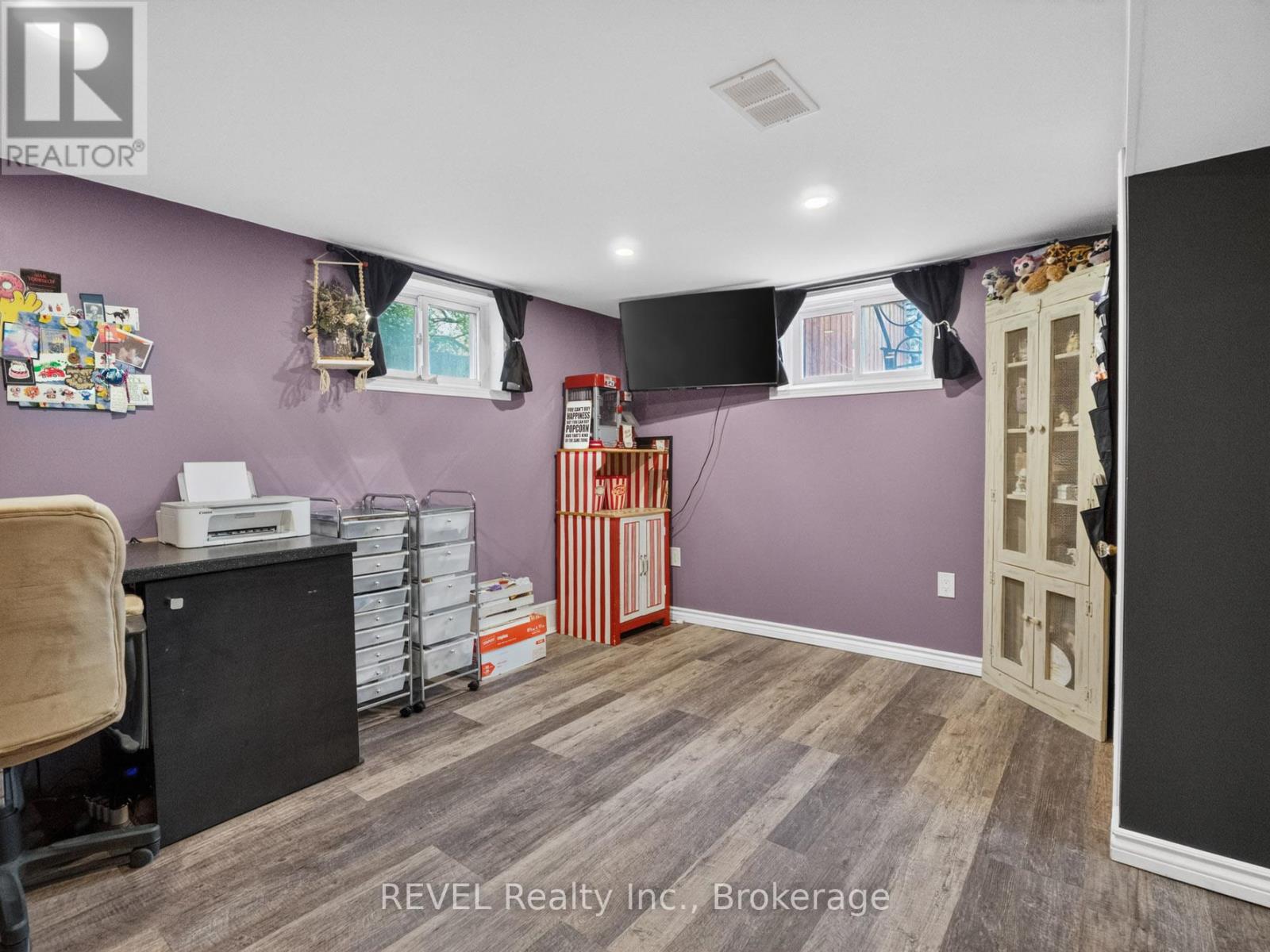 426 GENEVA STREET - 24