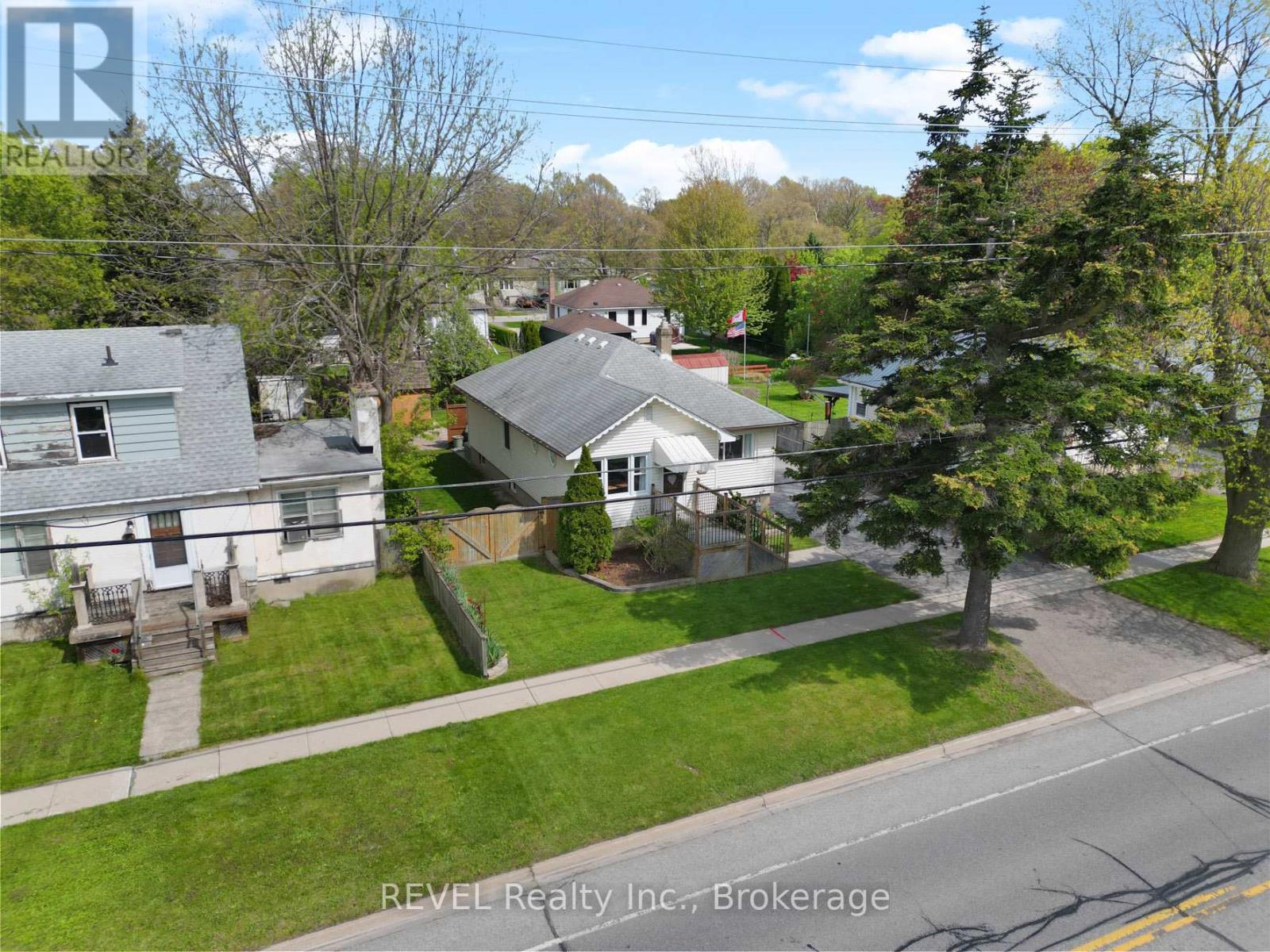 426 GENEVA STREET - 36