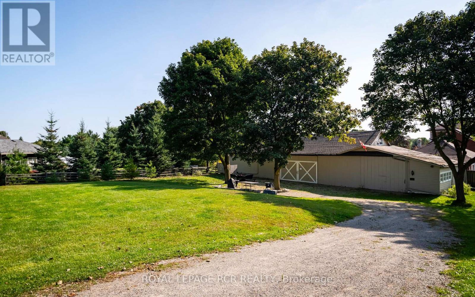 16 BARBOUR DRIVE - 36