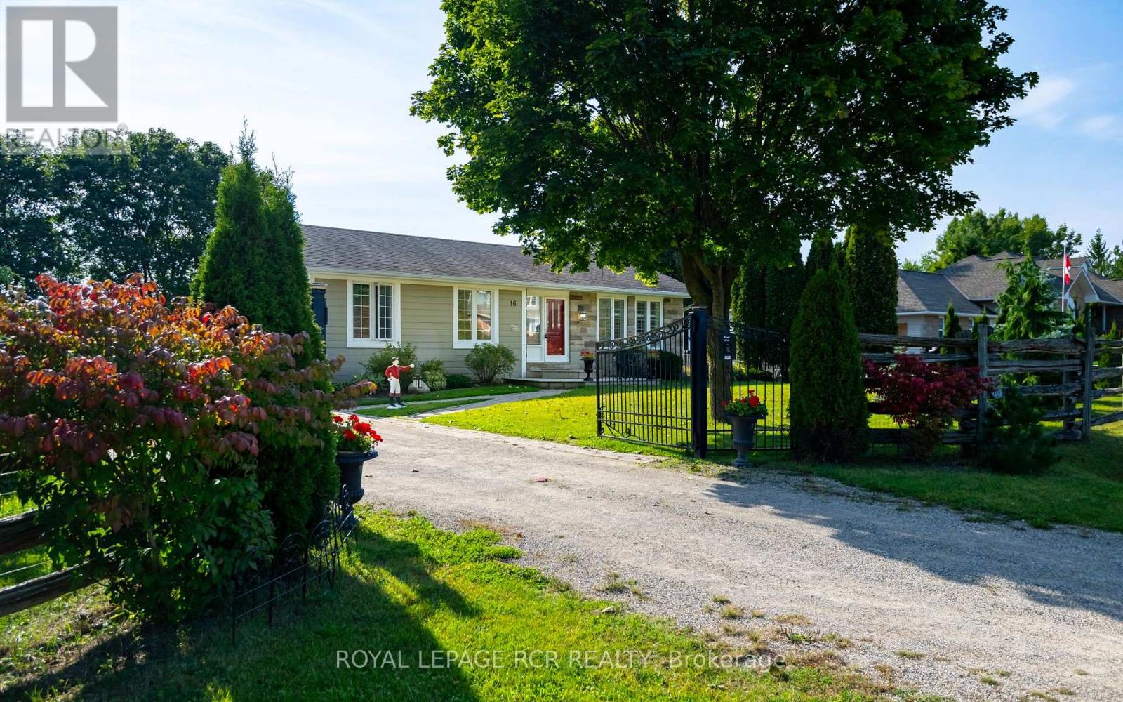 16 BARBOUR DRIVE - 48