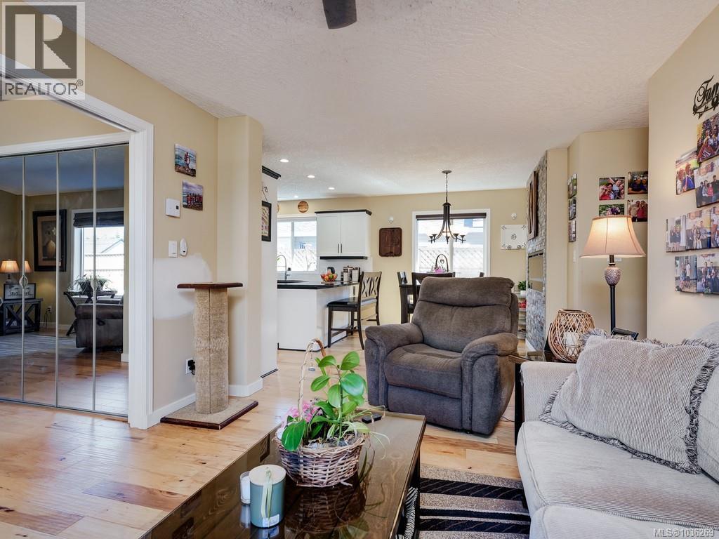 #104 7570 Tetayut Rd - 5