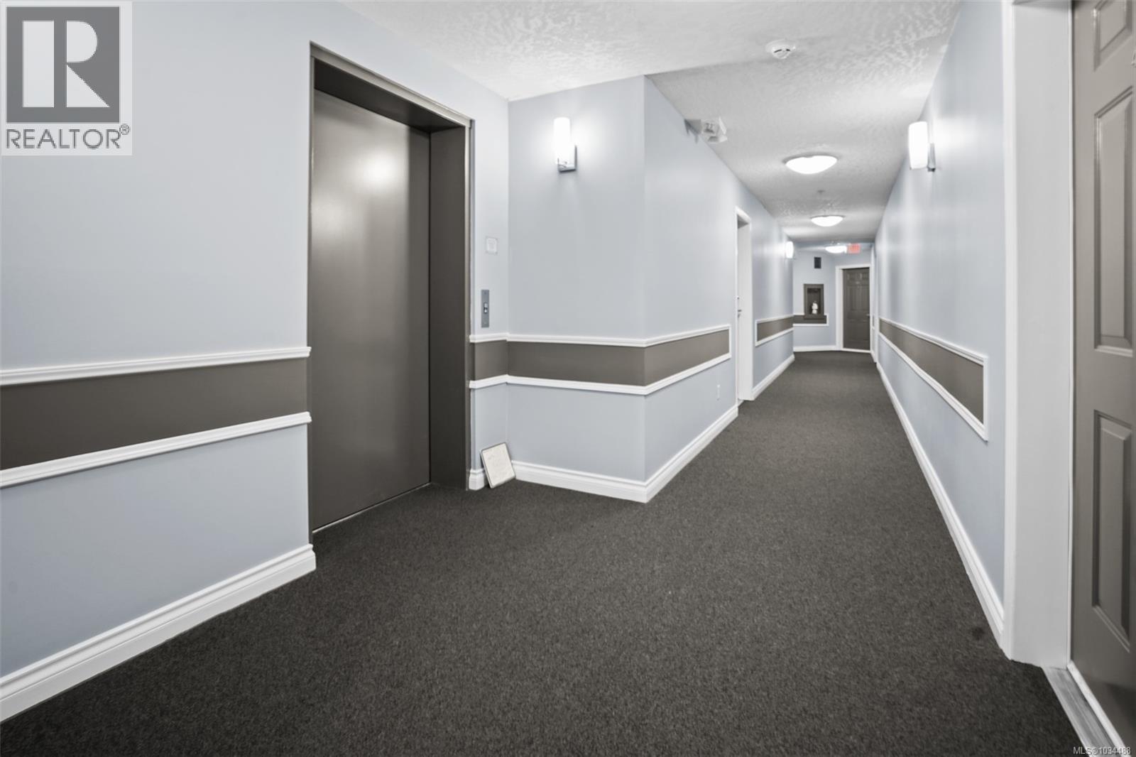 #408 649 Bay St - Image 3