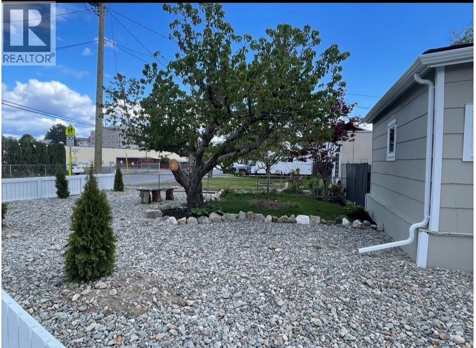 121 Willow Street - 10