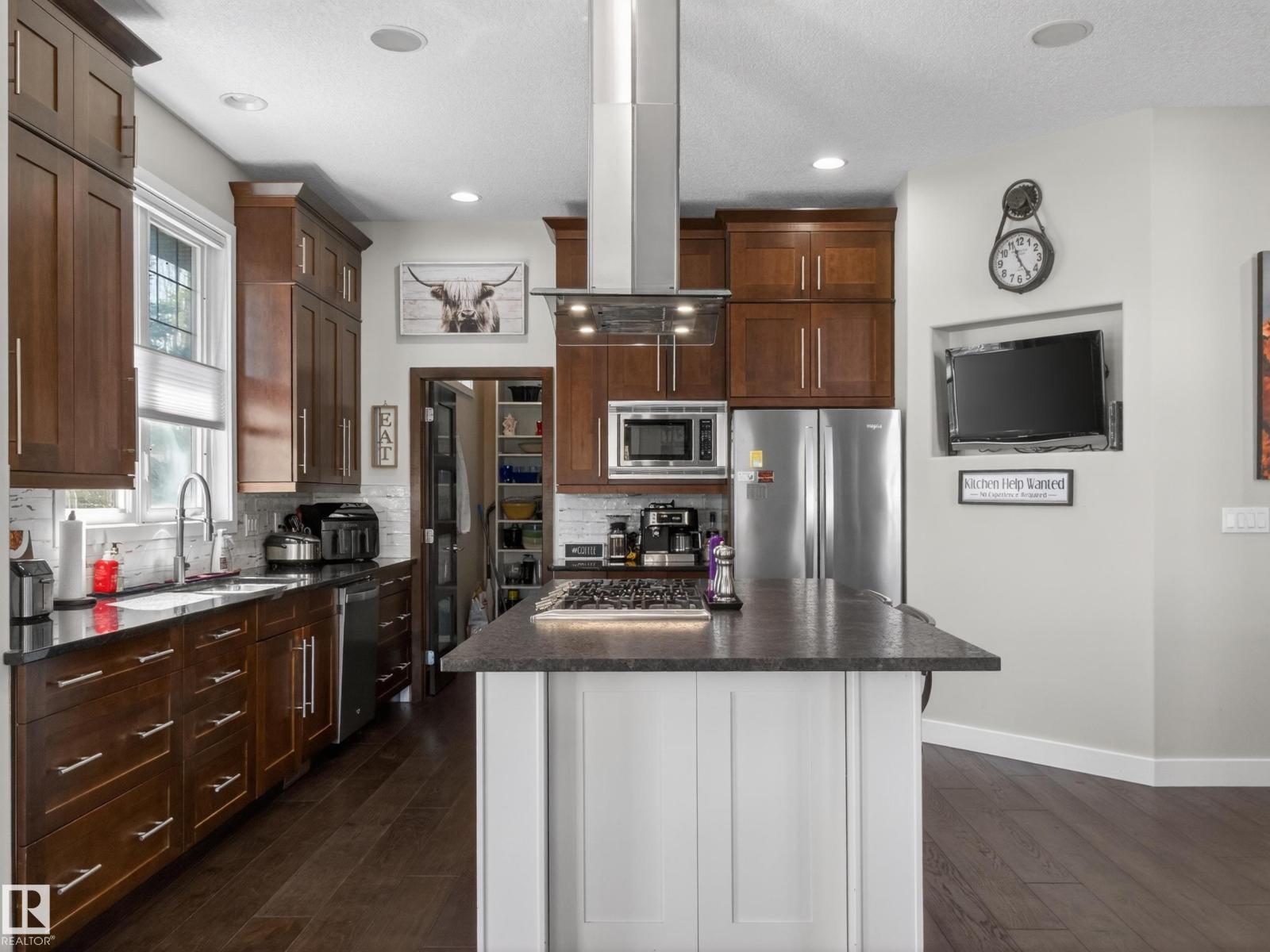 5117 TERWILLEGAR BV NW, Edmonton