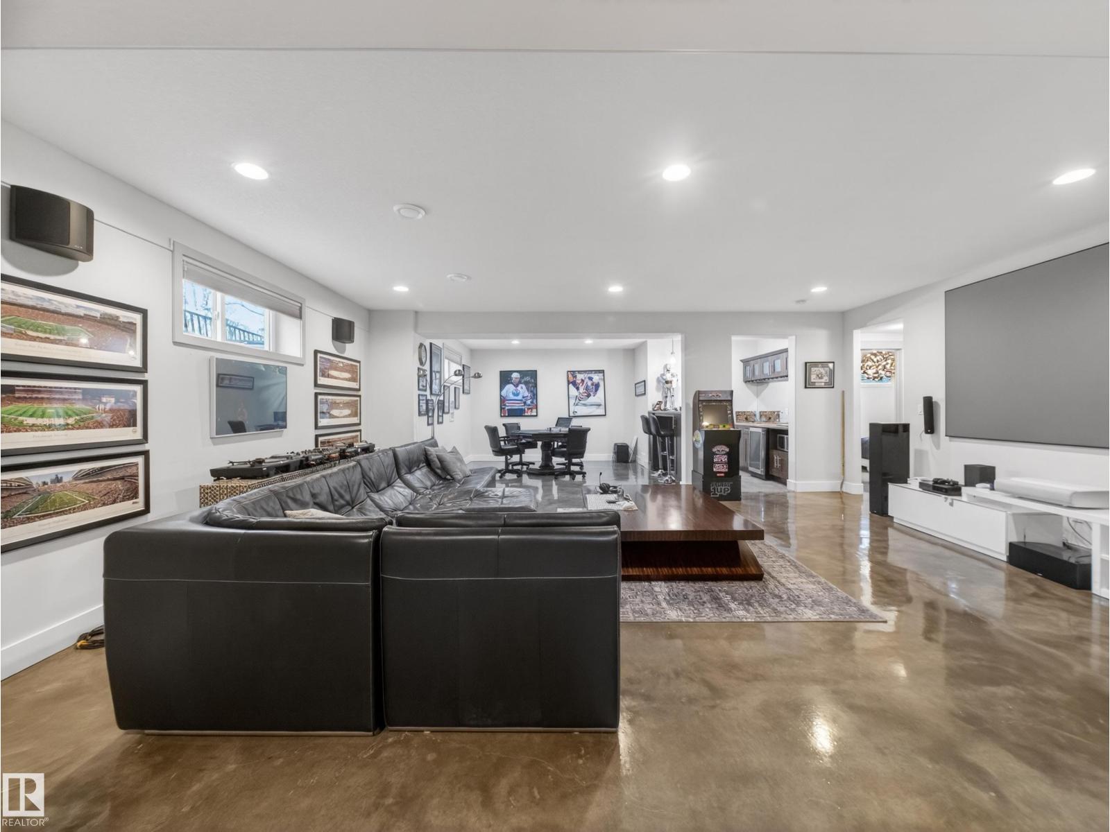 5117 TERWILLEGAR BV NW, Edmonton