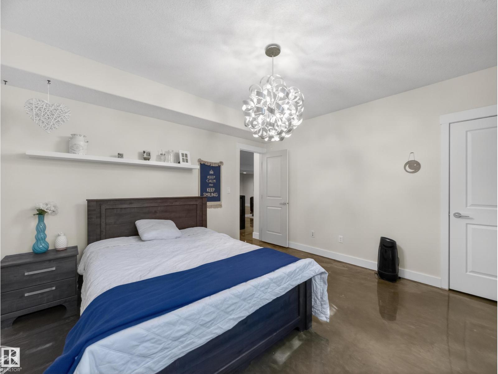5117 TERWILLEGAR BV NW, Edmonton