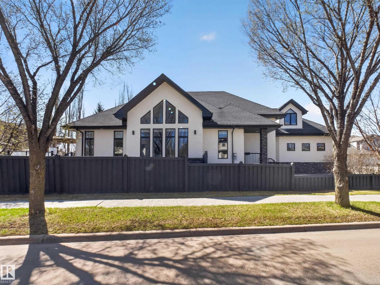 5117 TERWILLEGAR BV NW, Edmonton