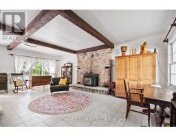 Living room - 1113 Moon River Road, Muskoka Lakes, ON P0C1A0 Photo 15