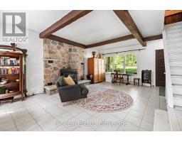 Kitchen - 1113 Moon River Road, Muskoka Lakes, ON P0C1A0 Photo 17