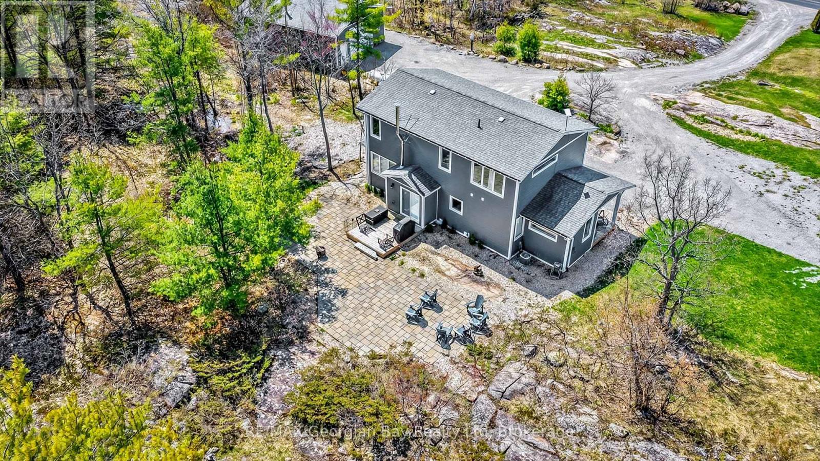1432 HONEY HARBOUR ROAD - 30