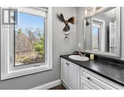 1432 Honey Harbour Road, Georgian Bay, ON L0K1S0 Photo 25