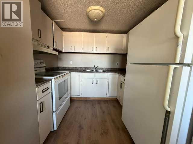 #12 5231 6 Avenue - 2