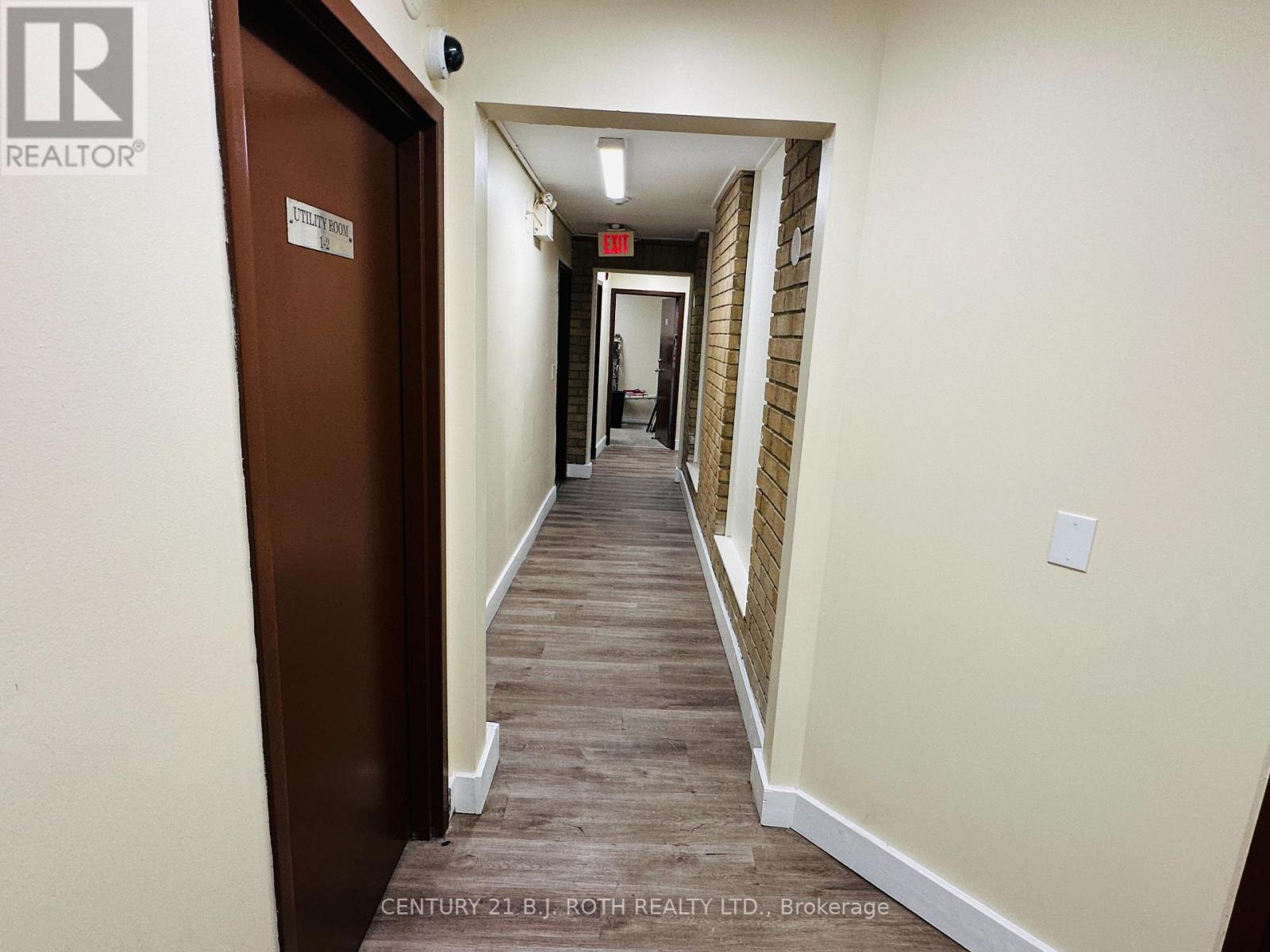 24 NORTH STREET N - 10