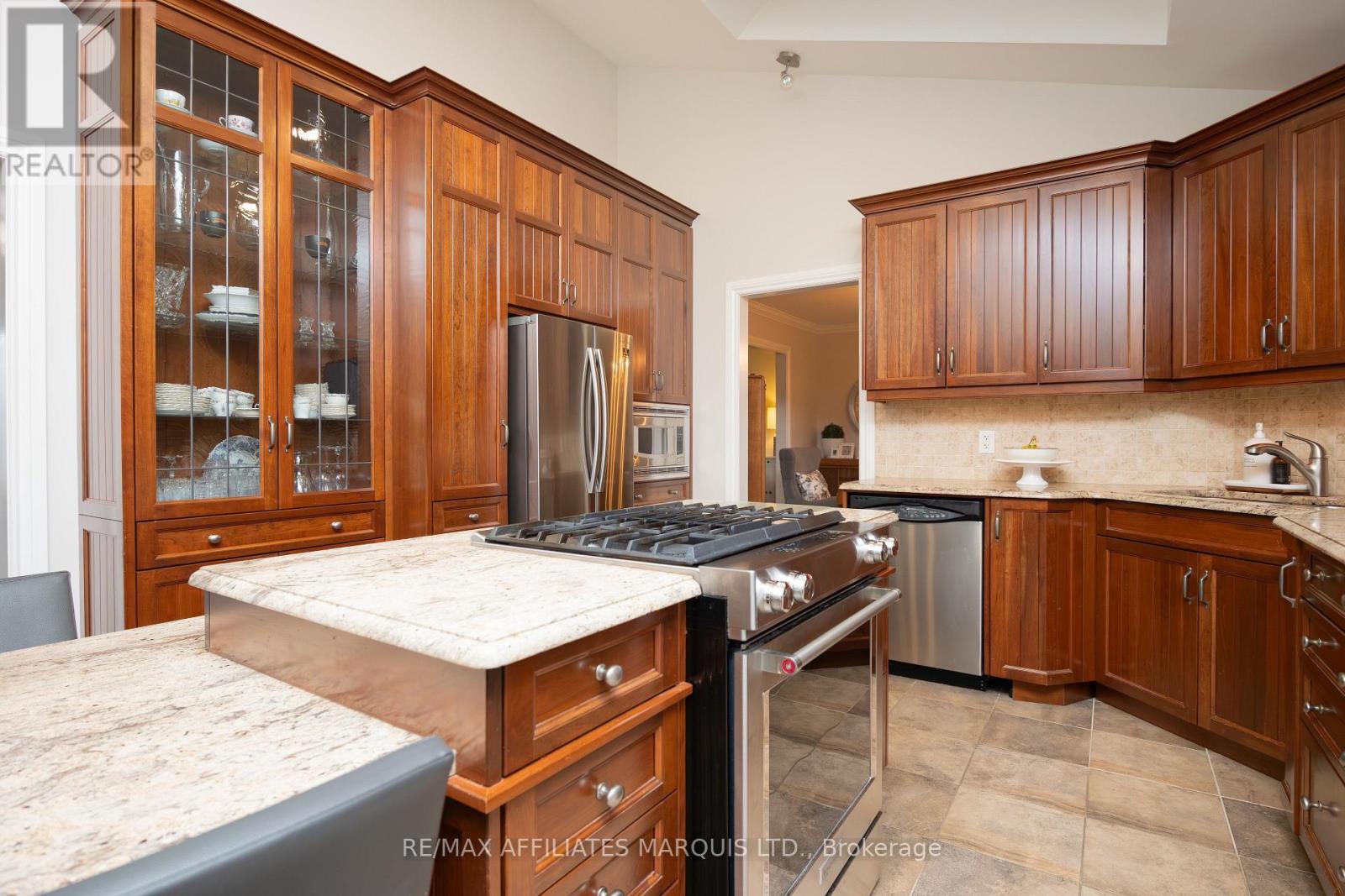 162 HOPE STREET - 14