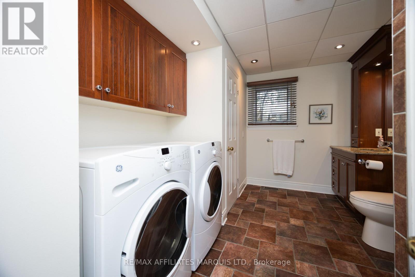 162 HOPE STREET - 22