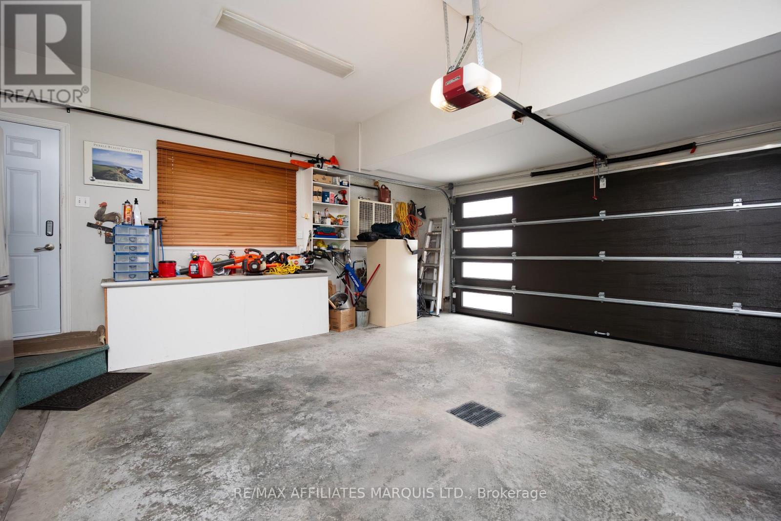 162 HOPE STREET - 41