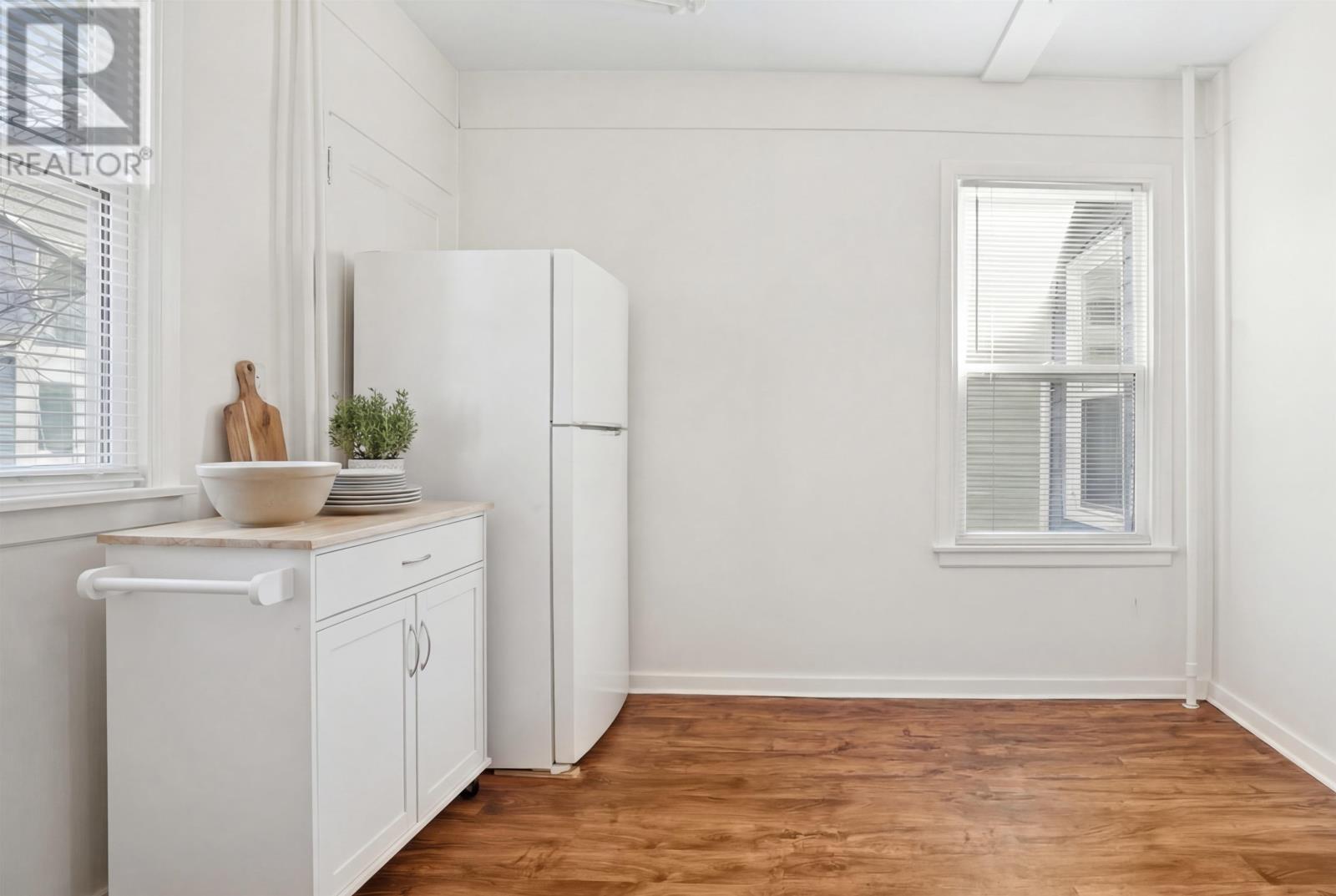 222 Grafton Street — photo 9