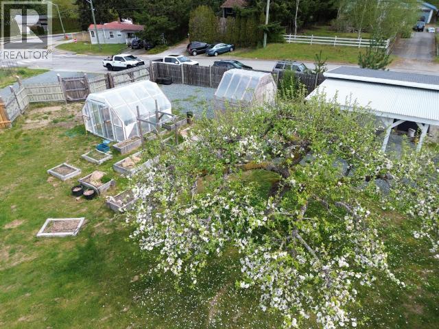 4973 QUEENS AVE - 11