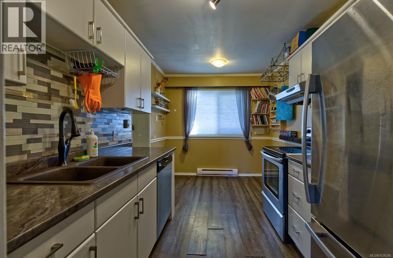 #8 721 Malone Rd - 2