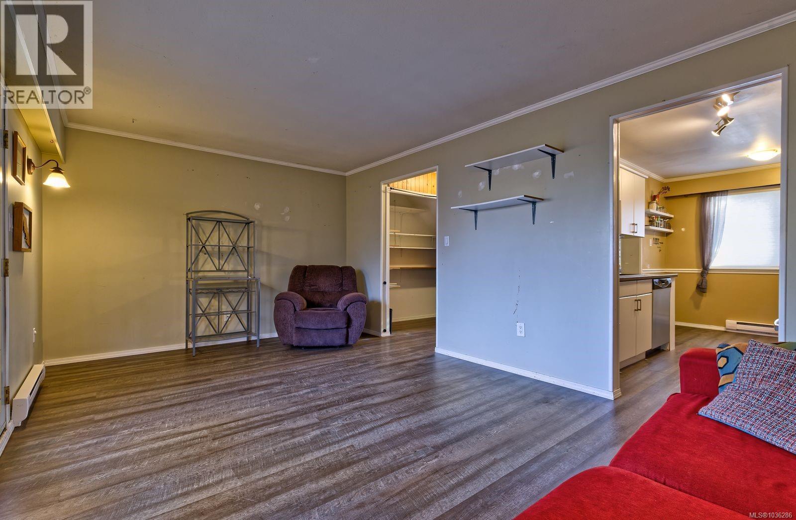 #8 721 Malone Rd - 9