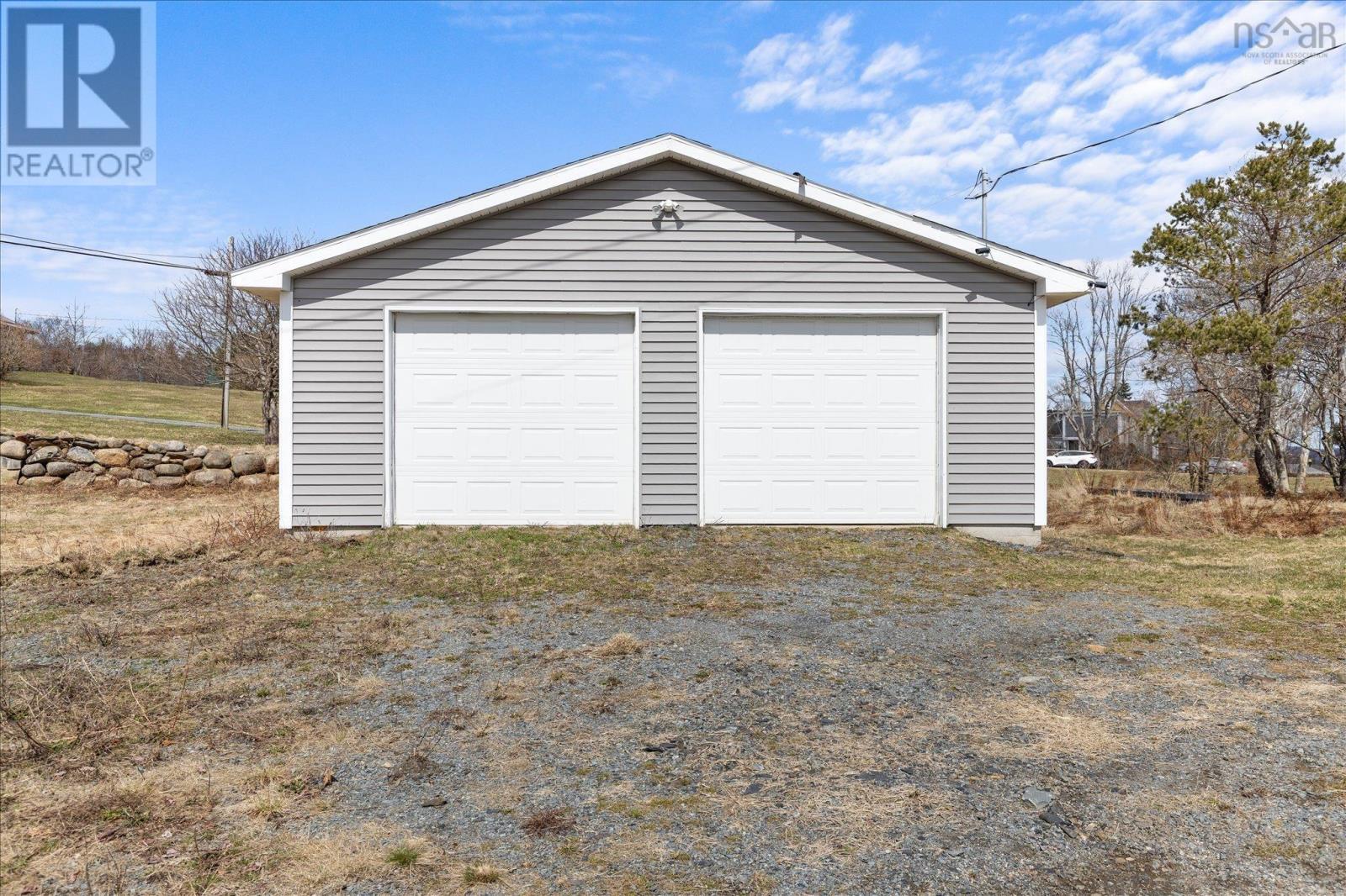 Property 4 of 49 of 2702 & 2710 332 Highway