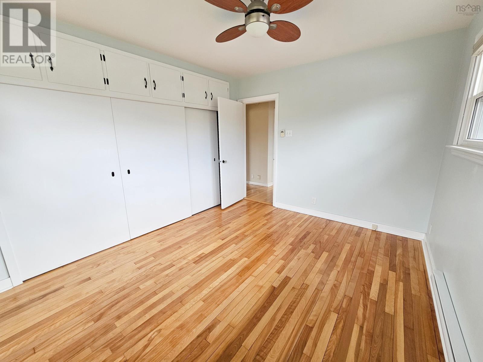 Property 12 of 32 of 59 Archibald Street
