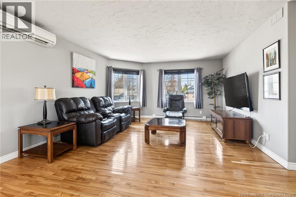 51 Pelagie Street - 4