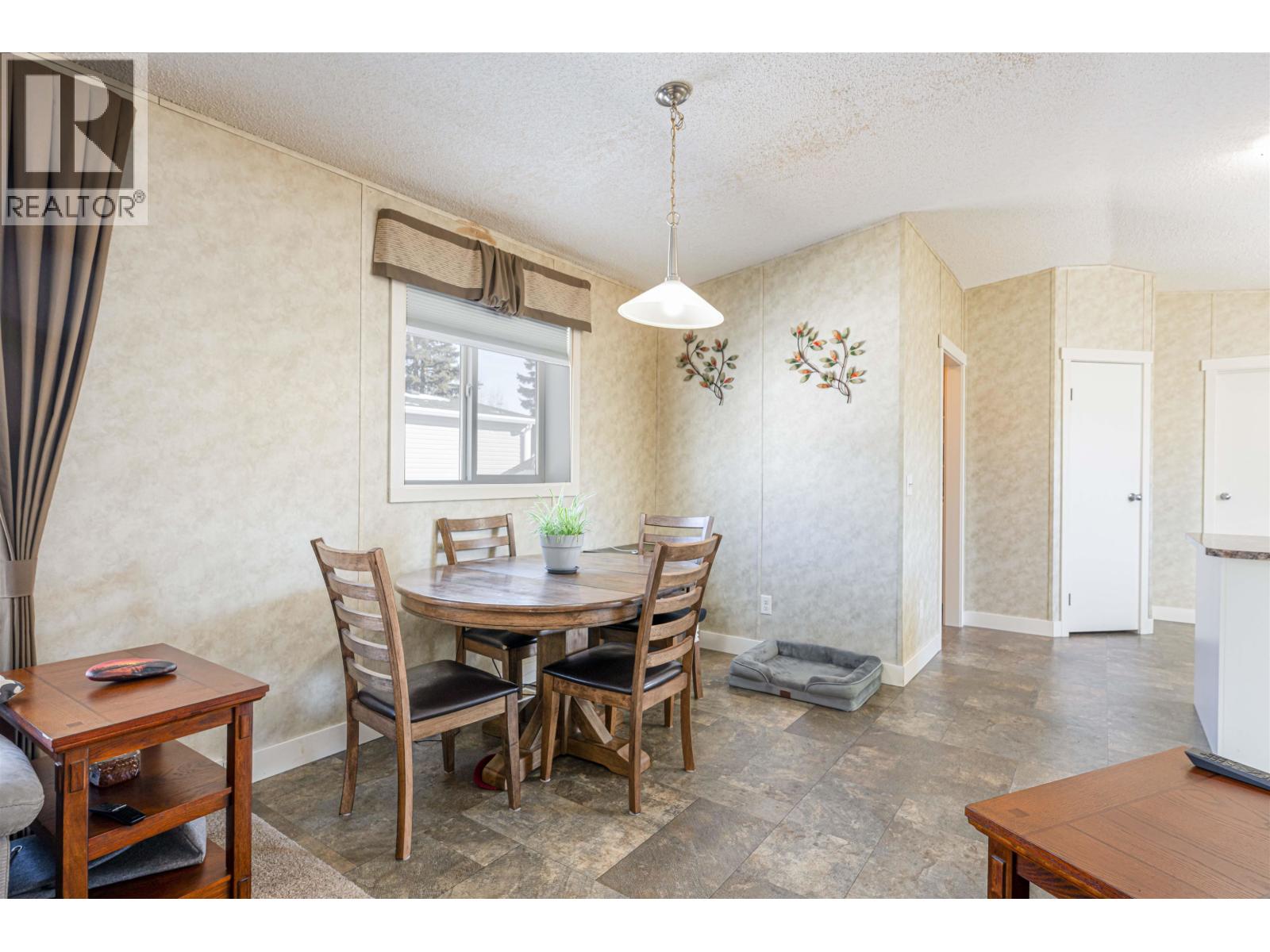 #18 5164 HART HIGHWAY - 24