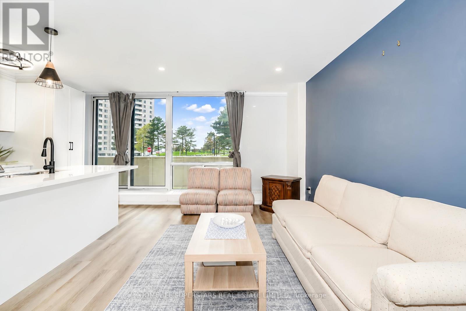 #110 5 SAN ROMANO WAY - 11