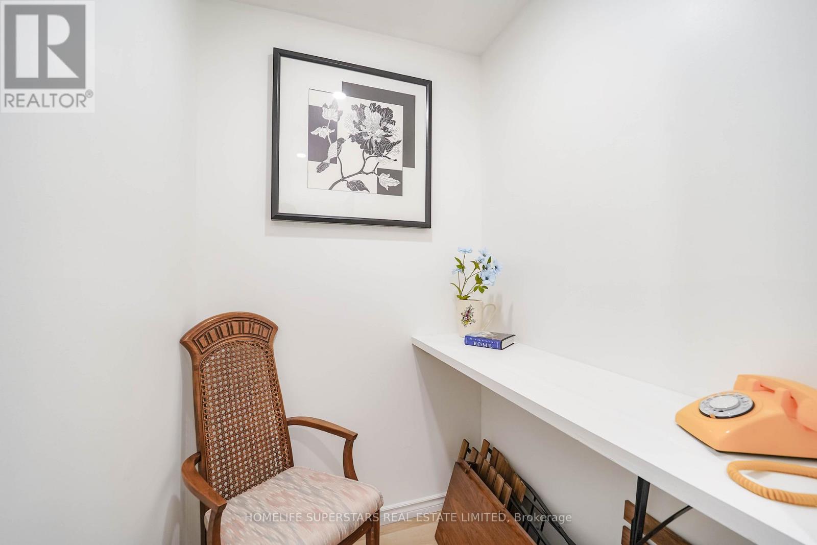#110 5 SAN ROMANO WAY - 23