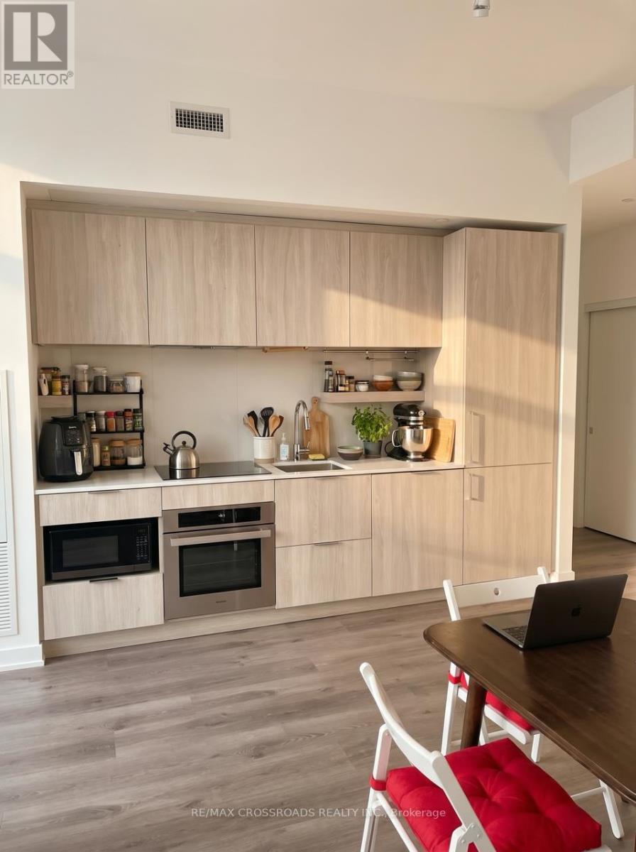 #1804 28 ANN STREET - 4