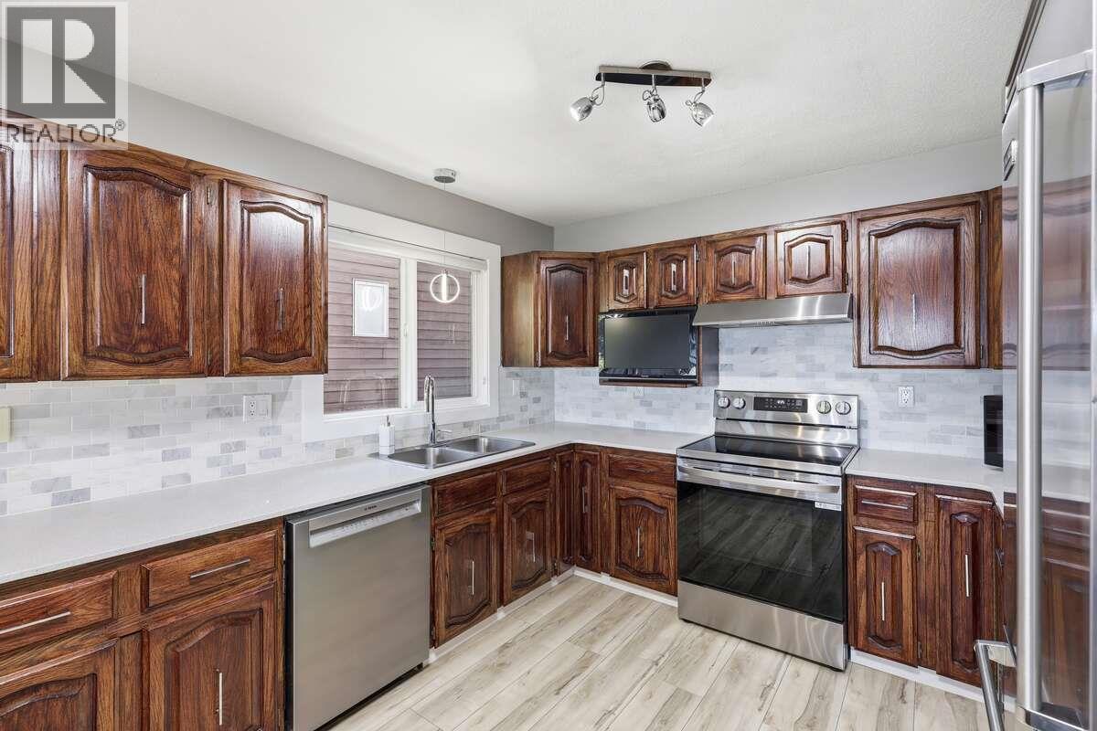 420 Gleneagles Drive - 13