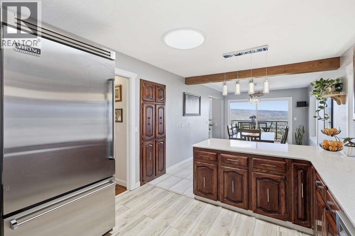 420 Gleneagles Drive - 14