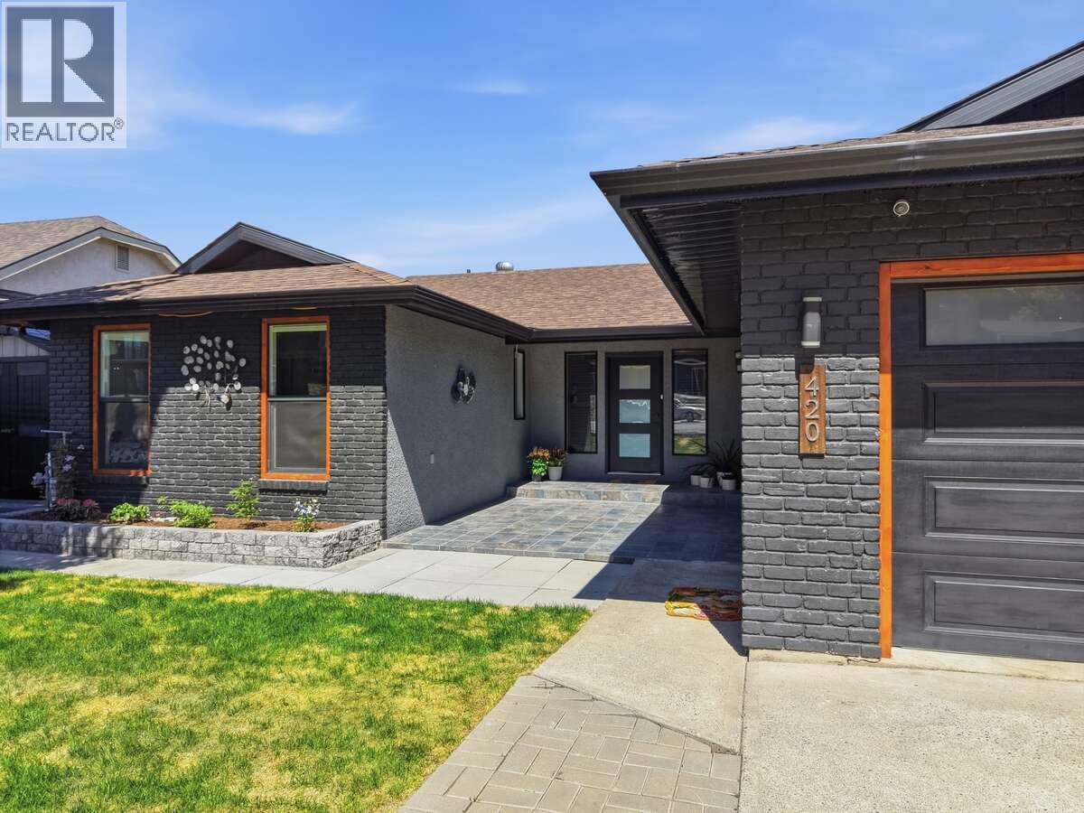 420 Gleneagles Drive - Image 2