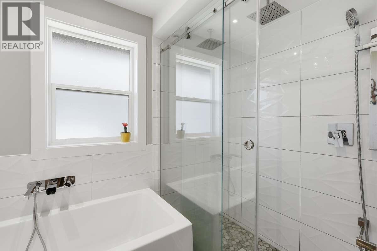 420 Gleneagles Drive - 20