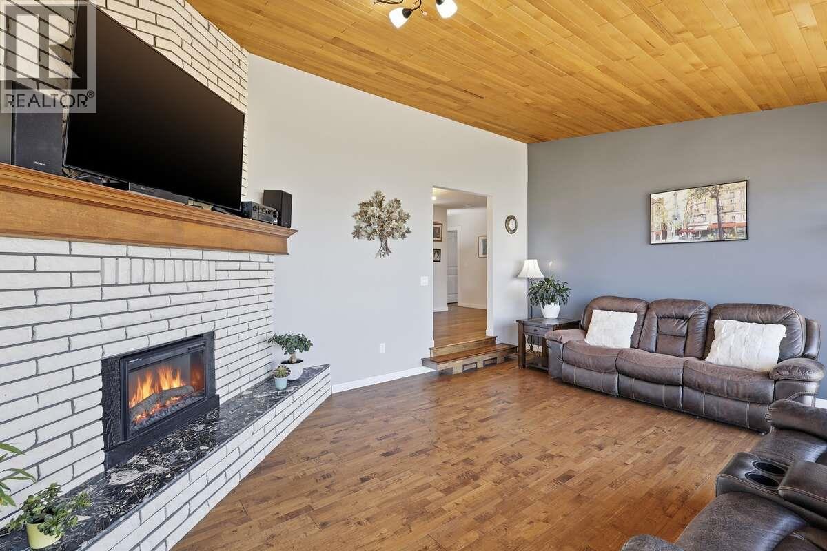 420 Gleneagles Drive - 6