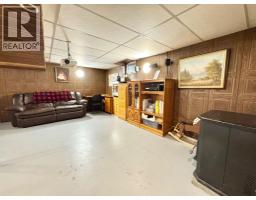 611 4 Avenue, Fox Creek, AB T0H1P0 Photo 16