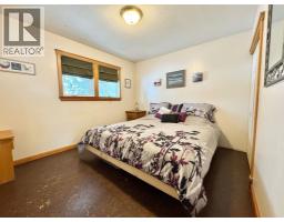 Bedroom - 611 4 Avenue, Fox Creek, AB T0H1P0 Photo 7