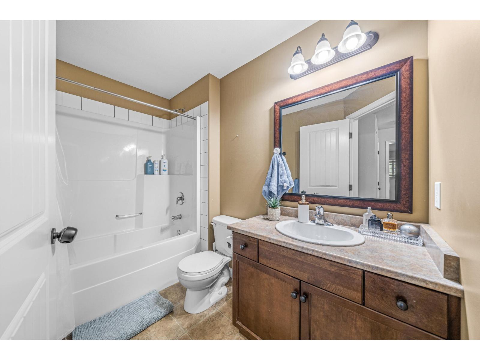 12 46808 HUDSON ROAD, Promontory, Chilliwack