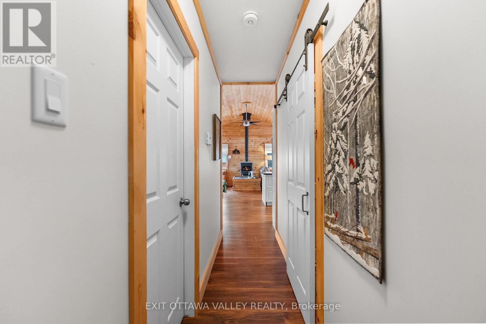 8 HAMISH TRAIL — photo 20