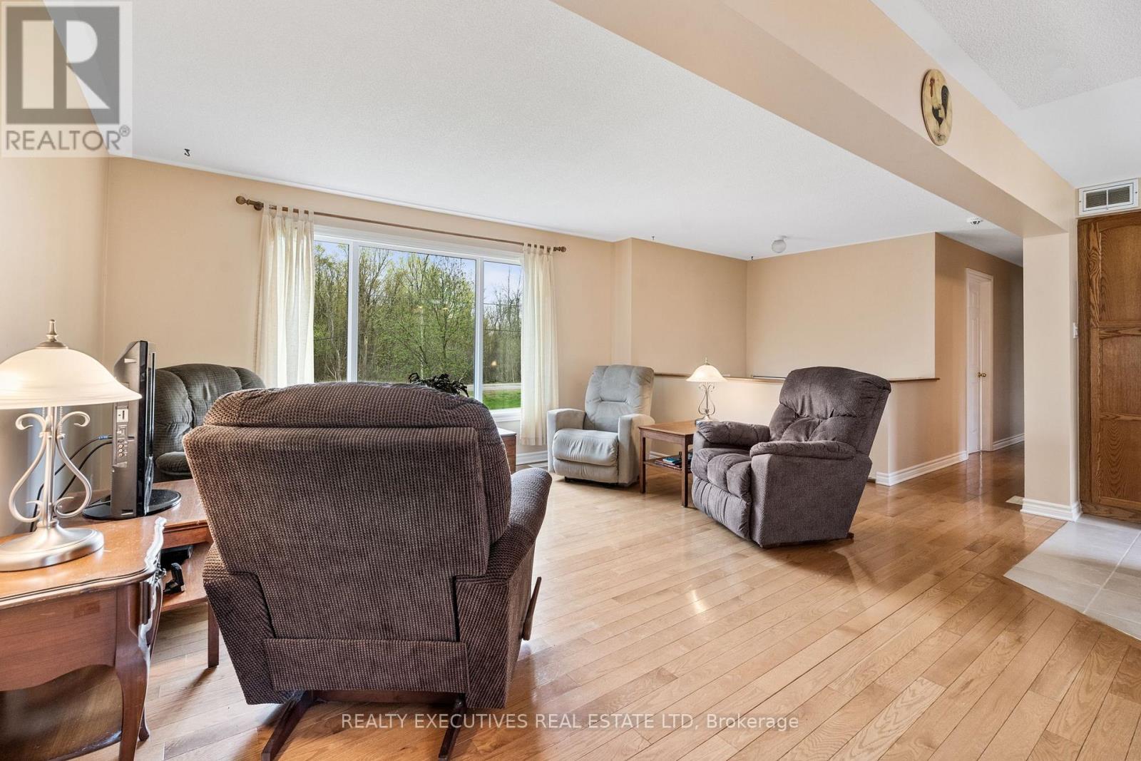 7645 LAWRENCE STREET - 15