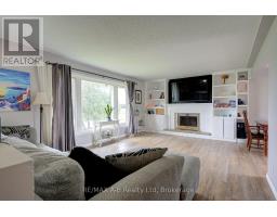 Living room - 1241 - 1247 Colborne Street W, Brantford, ON N3T5L7 Photo 6