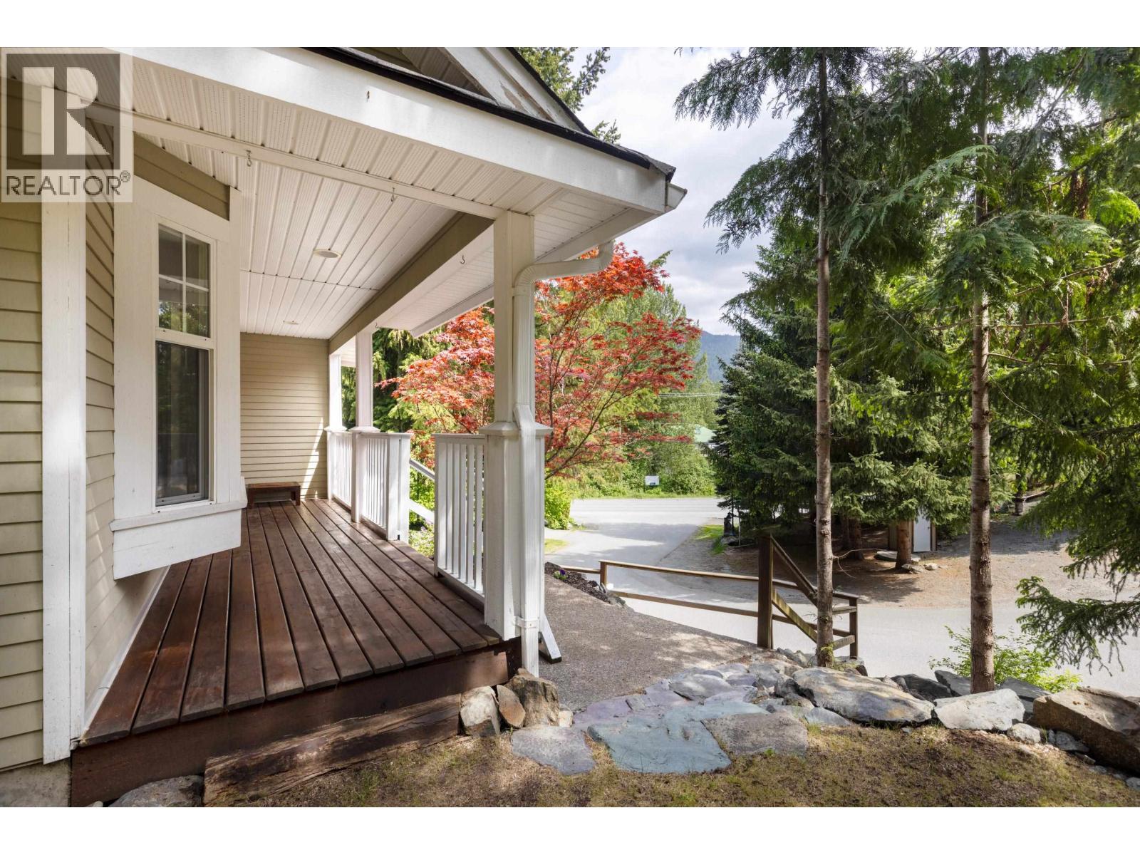 7463 BEECHWOOD Street - photo 2