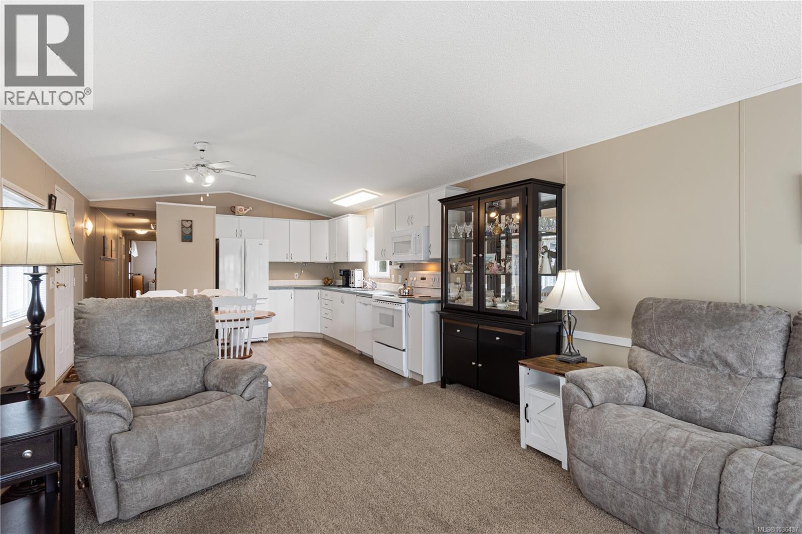 #8 1733 Whibley Rd - 15