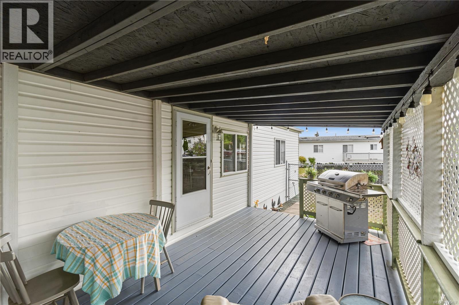 #8 1733 Whibley Rd - 23