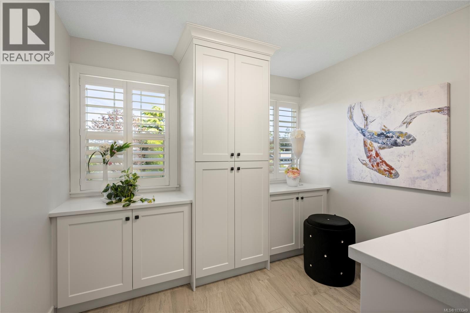 221 Blairgowrie Pl - 21