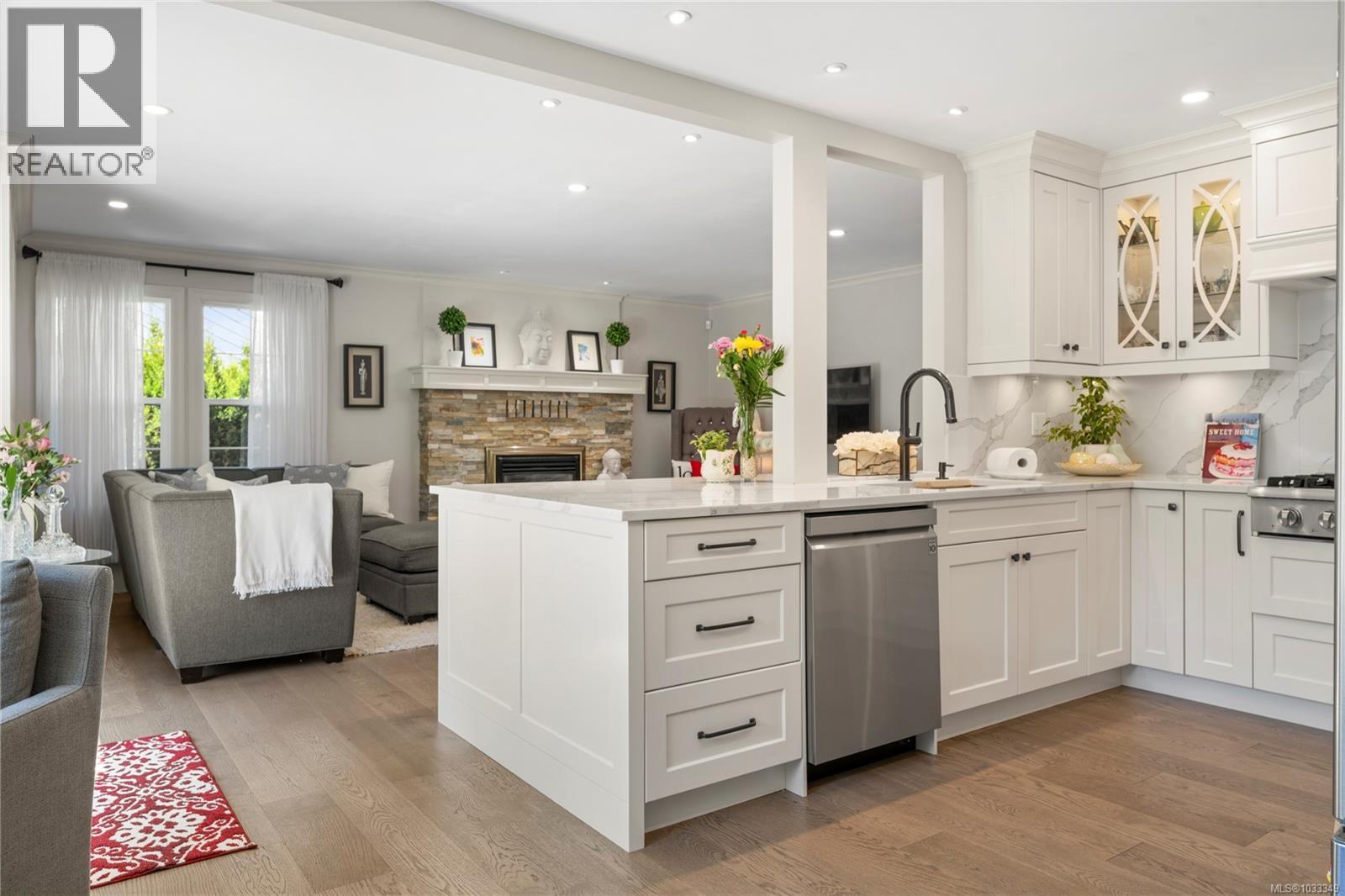 221 Blairgowrie Pl - 28